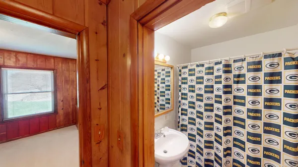 $229,900 | W670 Highway 35, Fountain City, WI 54629
