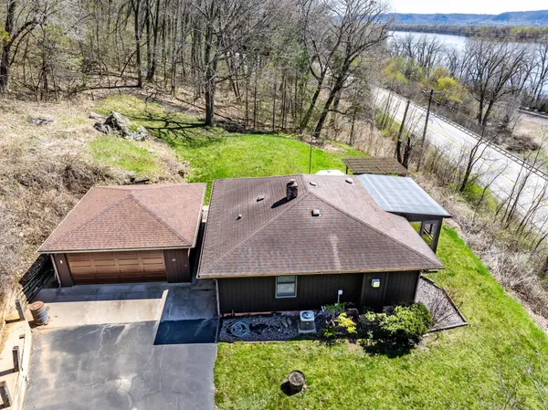 $229,900 | W670 Highway 35, Fountain City, WI 54629