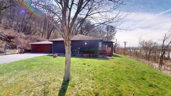 $229,900 | W670 Highway 35, Fountain City, WI 54629