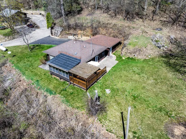 $229,900 | W670 Highway 35, Fountain City, WI 54629