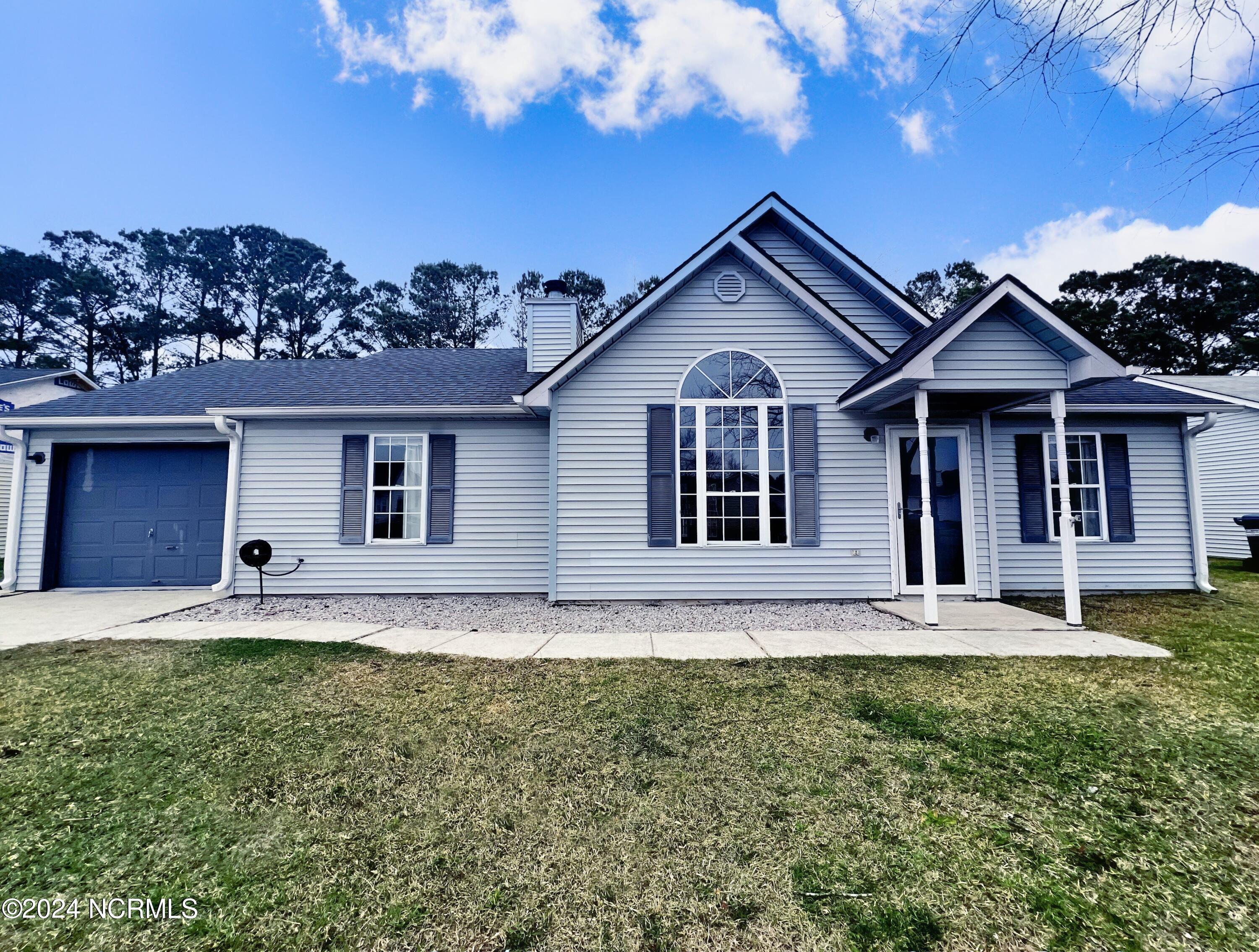 325 Running Road Jacksonville, NC 28546 - Photo 1 of 19 PRIMARY PHOTO