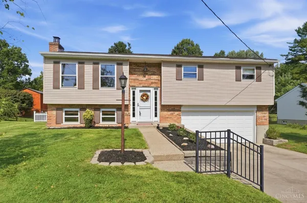$300,000 | 4461 Glendale Drive, Batavia City, OH 45103