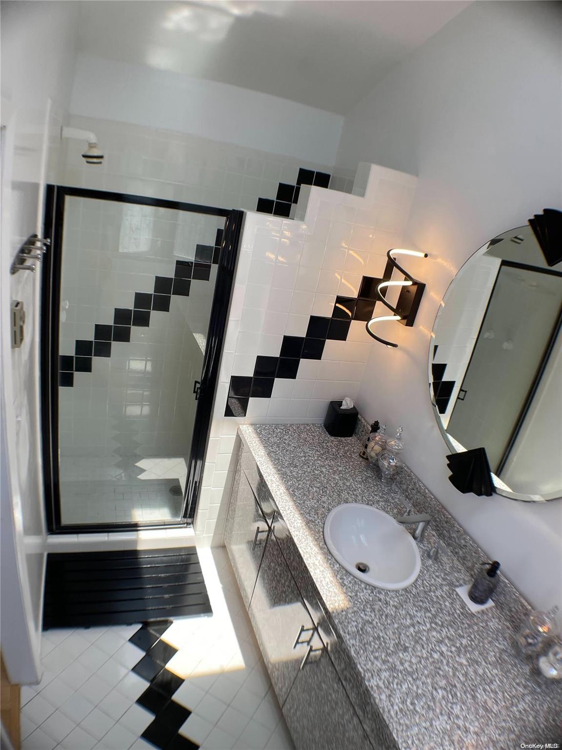 180 Clipper Way Ocean Beach, NY 11770 - Photo 11 of 17