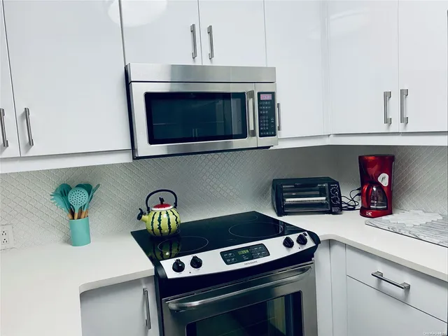 $6,150 | 180 Clipper Way, Ocean Beach, NY 11770