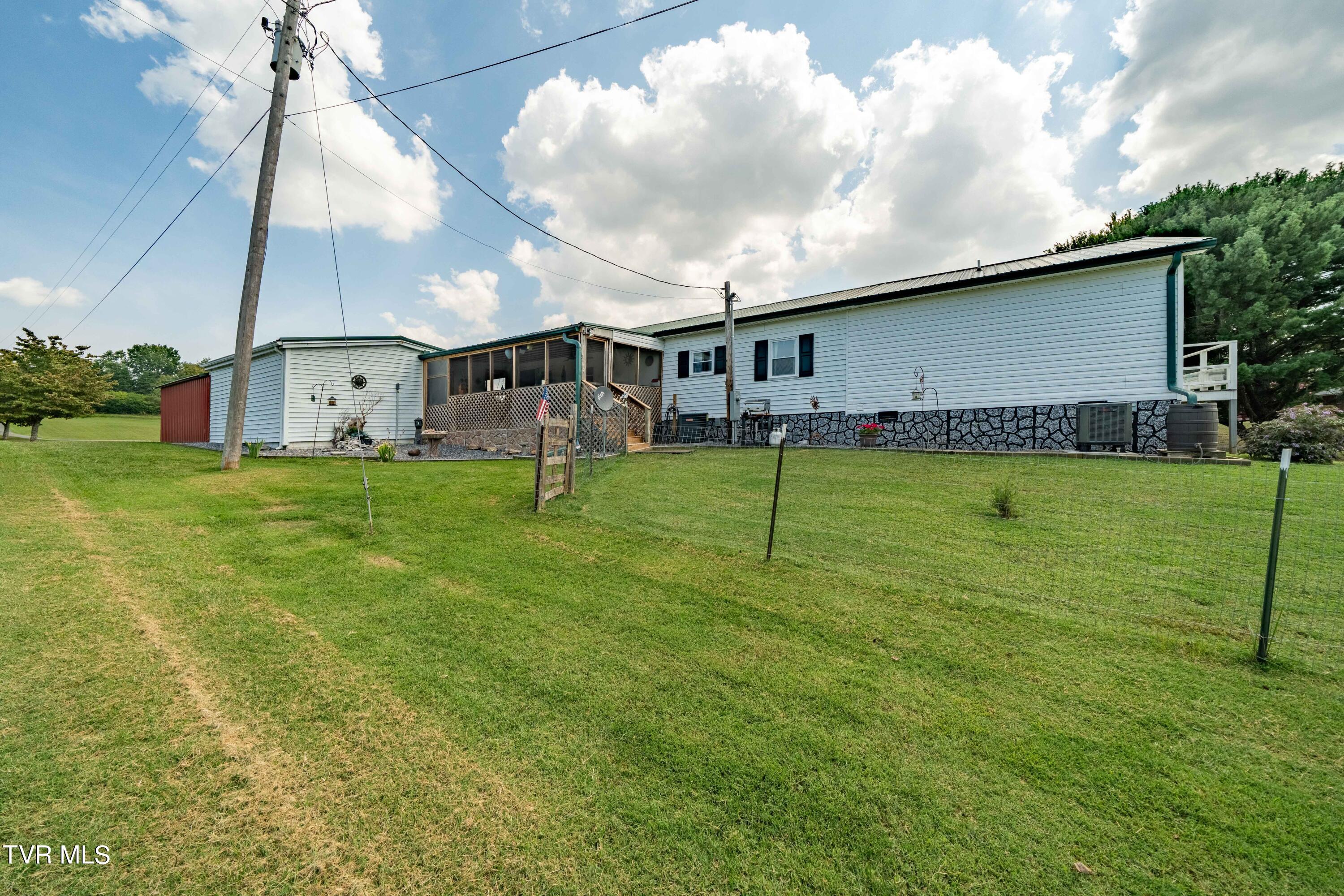 279 West Ridge Road Jonesborough, TN 37659 - Photo 74 of 82 279 W Ridge Rd (46 of 82)