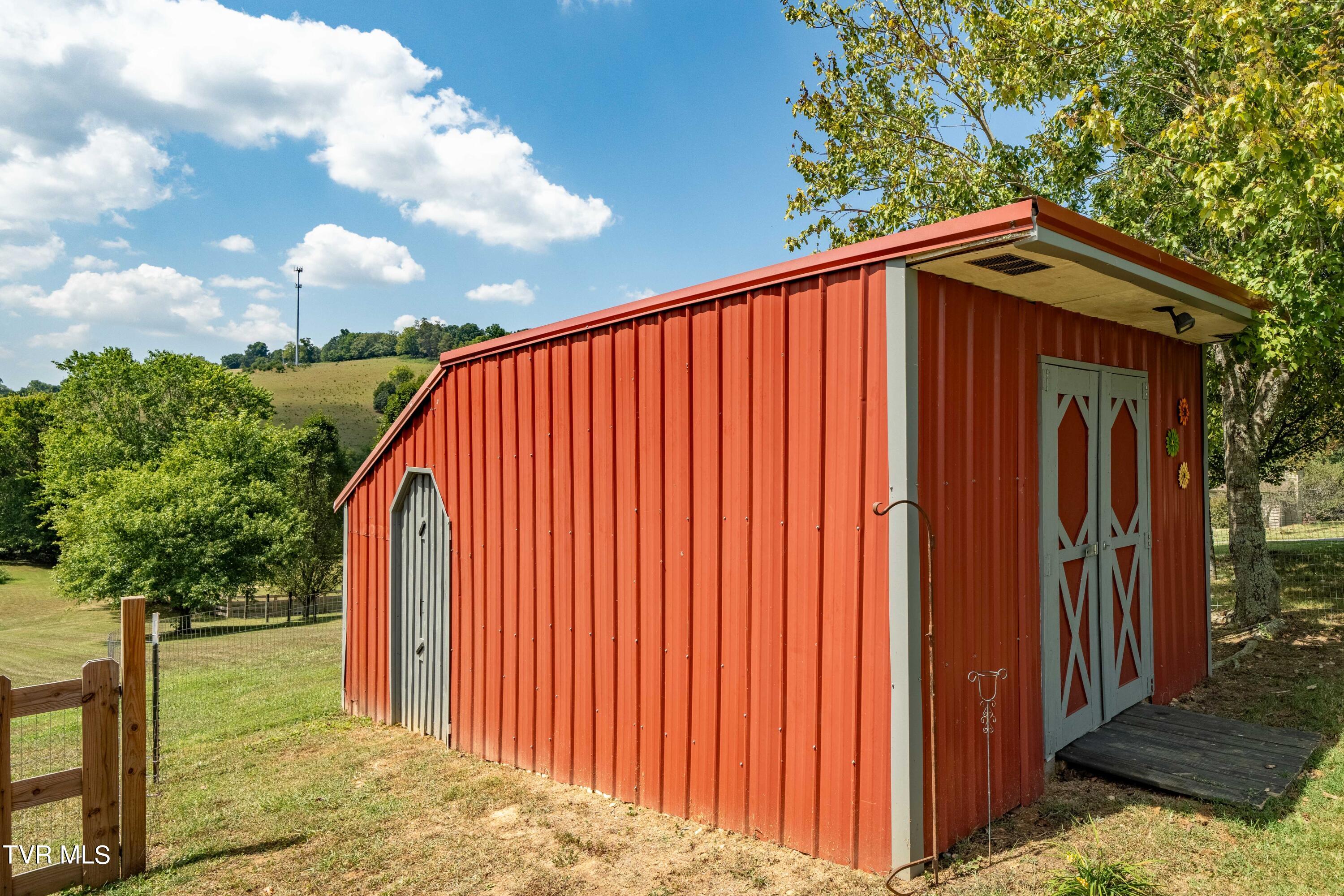 279 West Ridge Road Jonesborough, TN 37659 - Photo 80 of 82 279 W Ridge Rd (52 of 82)