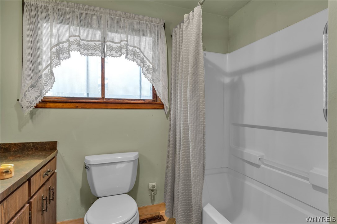 994 Ridge Road Lewiston, NY 14092 - Photo 21 of 48
