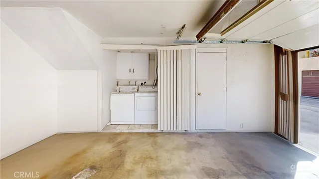 $549,900 | 15414 Gault Street, Van Nuys, CA 91406