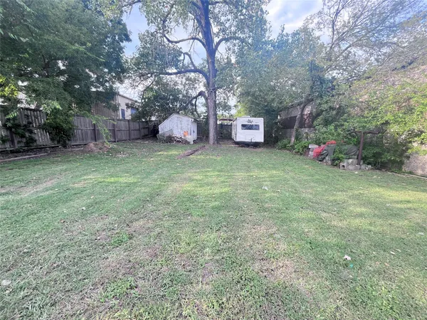 $230,000 | 527 East Main Street, Lewisville, TX 75057
