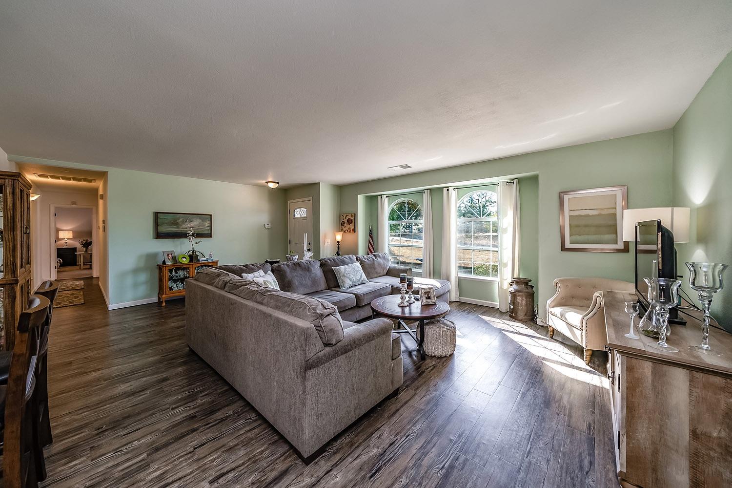 29849 Revis Road Coarsegold, CA 93614 - Photo 6 of 31 Gallery Image 6