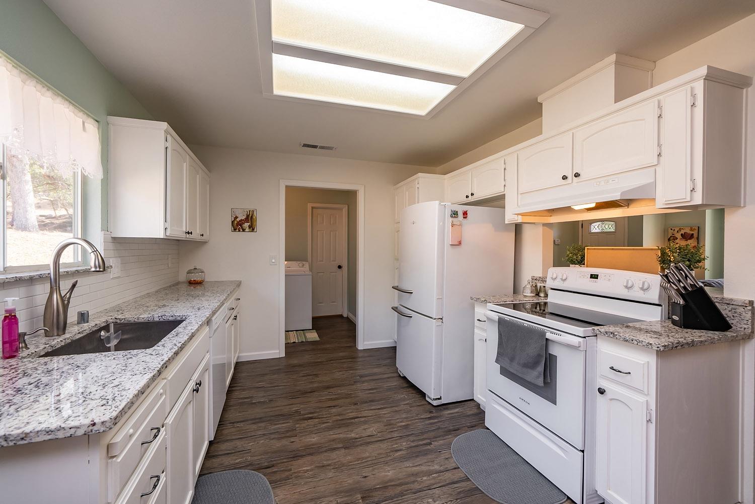 29849 Revis Road Coarsegold, CA 93614 - Photo 7 of 31 Gallery Image 7