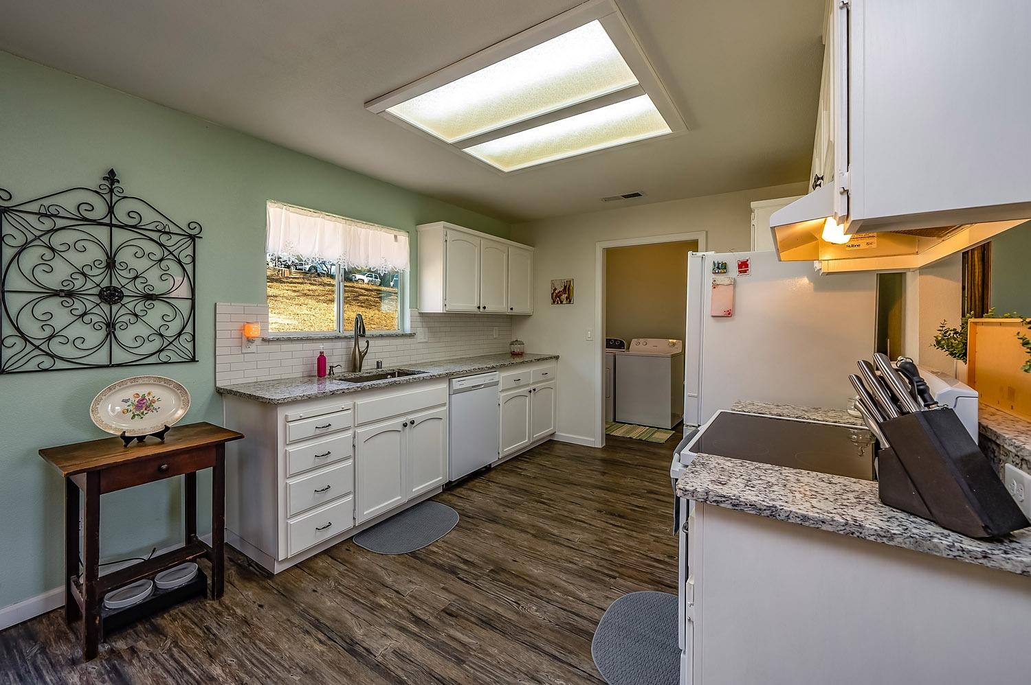 29849 Revis Road Coarsegold, CA 93614 - Photo 8 of 31 Gallery Image 8