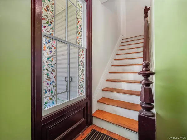 a view of entryway