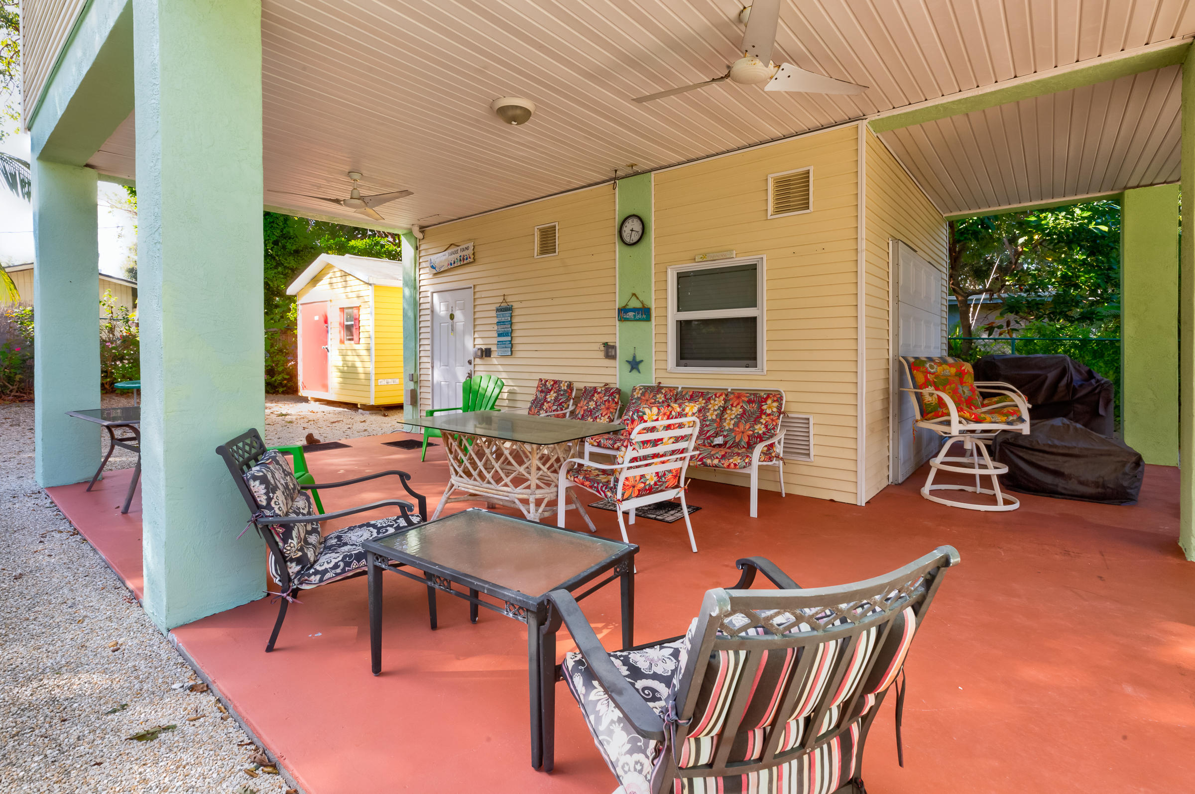 308 Vaca Road Key Largo, FL 33037 - Photo 23 of 31 7F6A9680_1_2