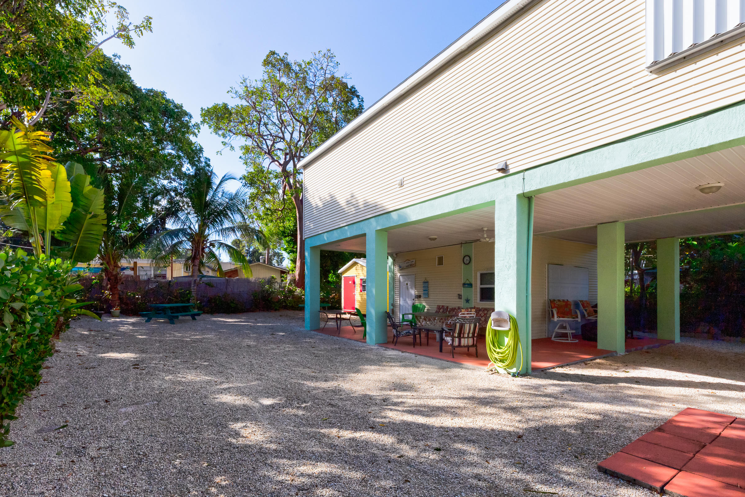 308 Vaca Road Key Largo, FL 33037 - Photo 31 of 31 7F6A9674_5_6