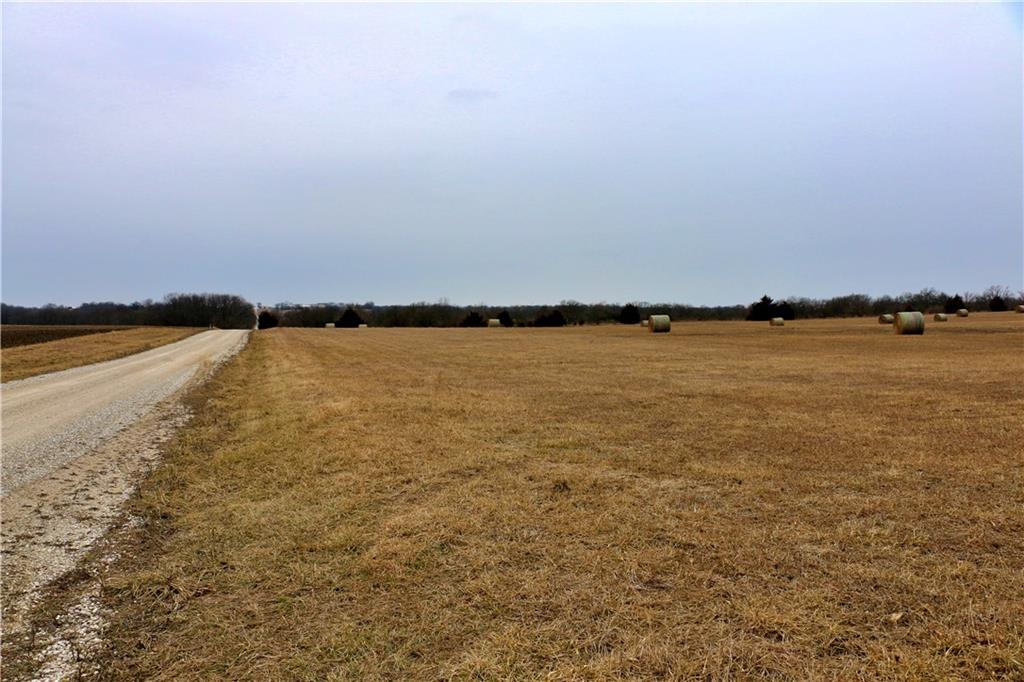 West Wind Road Brunswick, MO 65236 - Photo 5 of 24