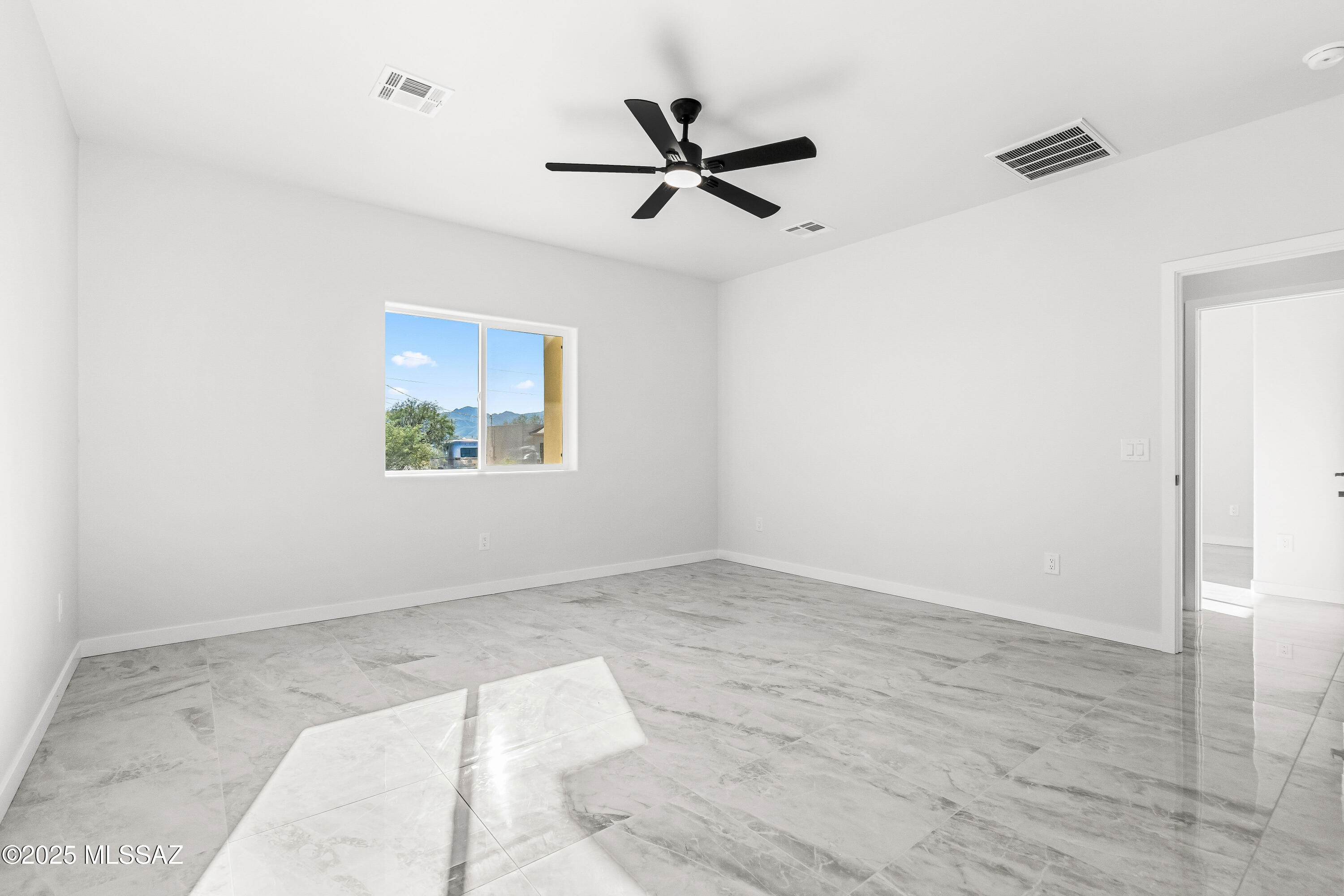 1792 Circulo Canada Rio Rico, AZ 85648 - Photo 21 of 29 Gallery Image 21