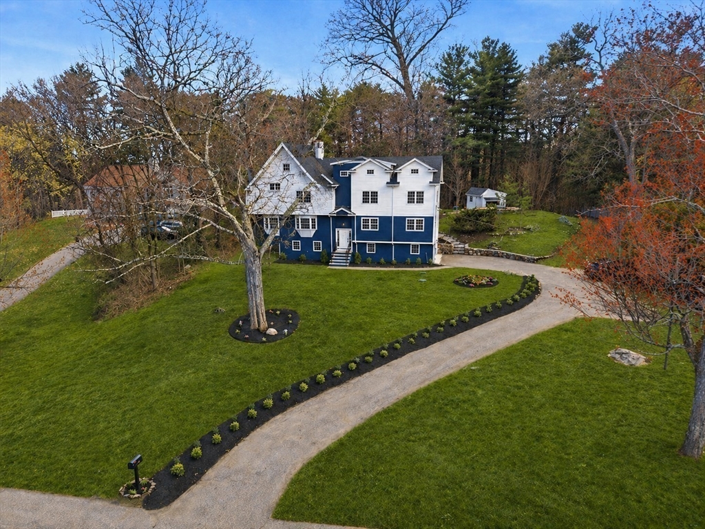 445 Salem Street North Andover, MA 01845 - Photo 2 of 42