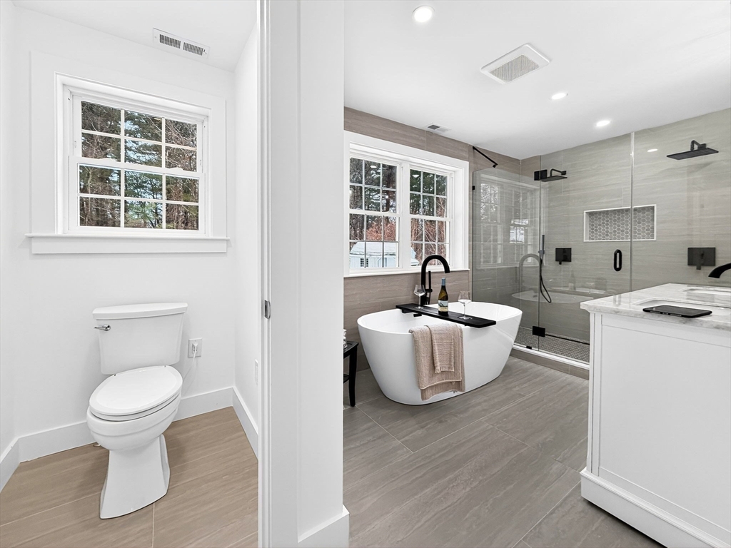 445 Salem Street North Andover, MA 01845 - Photo 25 of 42
