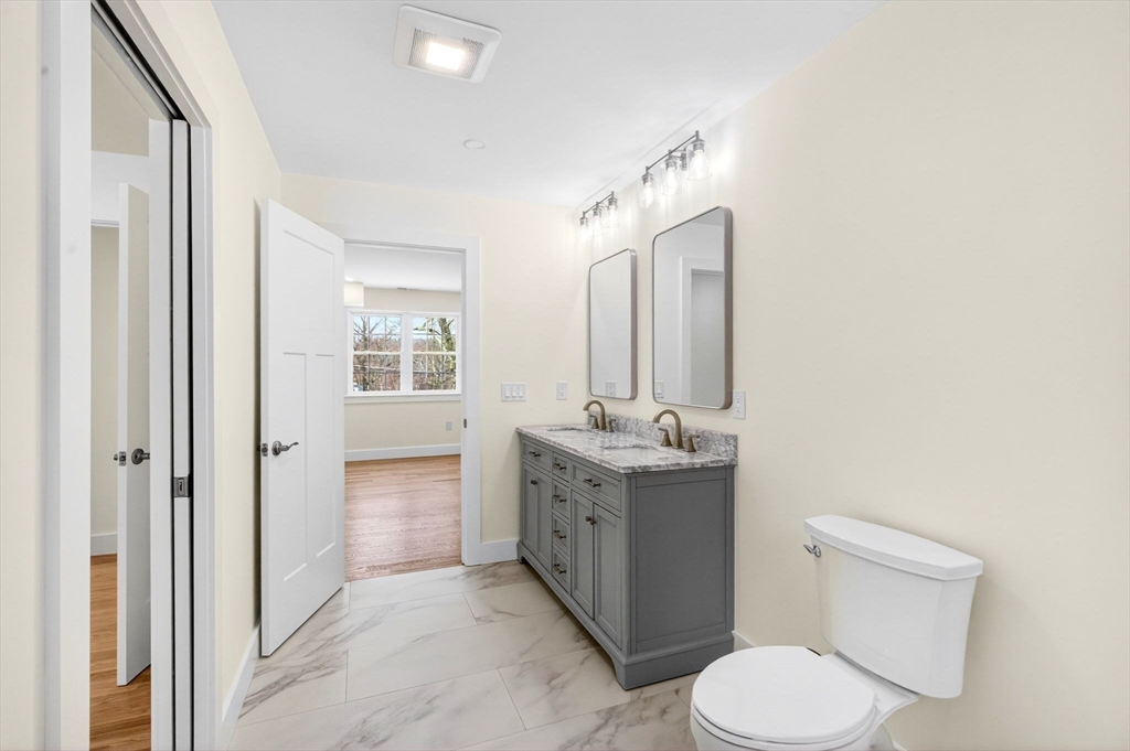 445 Salem Street North Andover, MA 01845 - Photo 31 of 42