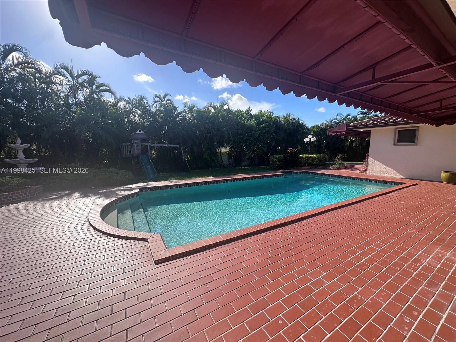 2980 Southwest 111th Avenue Miami, FL 33165 - Photo 32 of 39 a view of outdoor space and yard