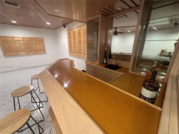 $5,400 | 2980 Southwest 111th Avenue, Miami, FL 33165