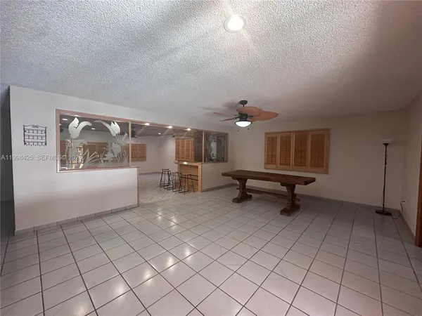 $5,400 | 2980 Southwest 111th Avenue, Miami, FL 33165