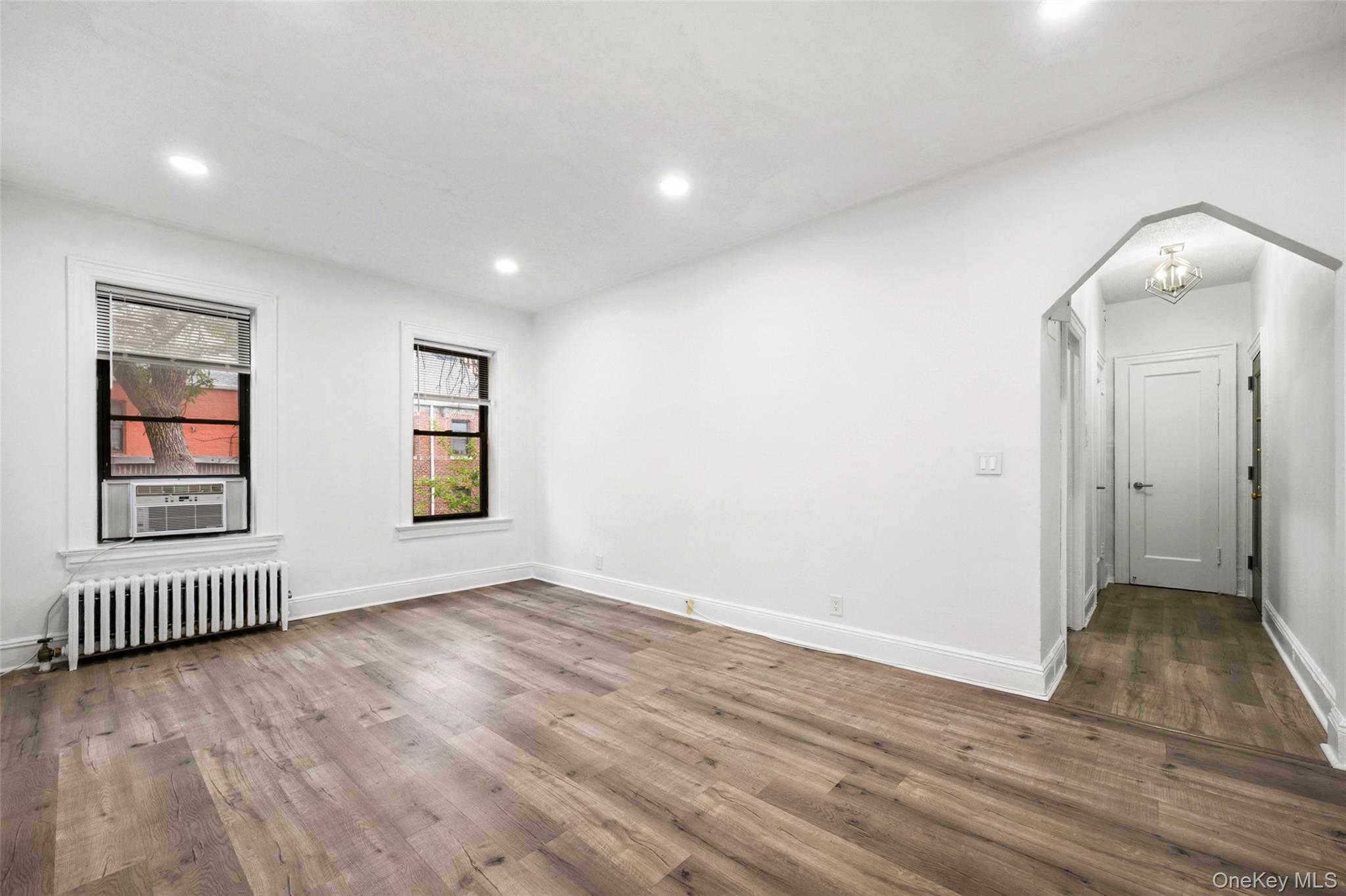 663 Locust Street, Unit 5D Mount Vernon, NY 10552 - Photo 13 of 21