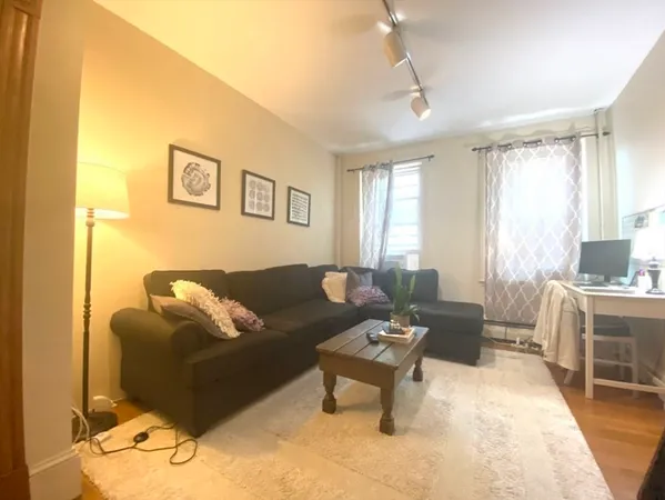 $3,300 | 41 Garden Boston Ma, Unit 4, Boston, MA 02114