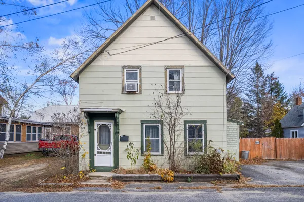 $170,000 | 4 Cummings Place, Norway, ME 04268