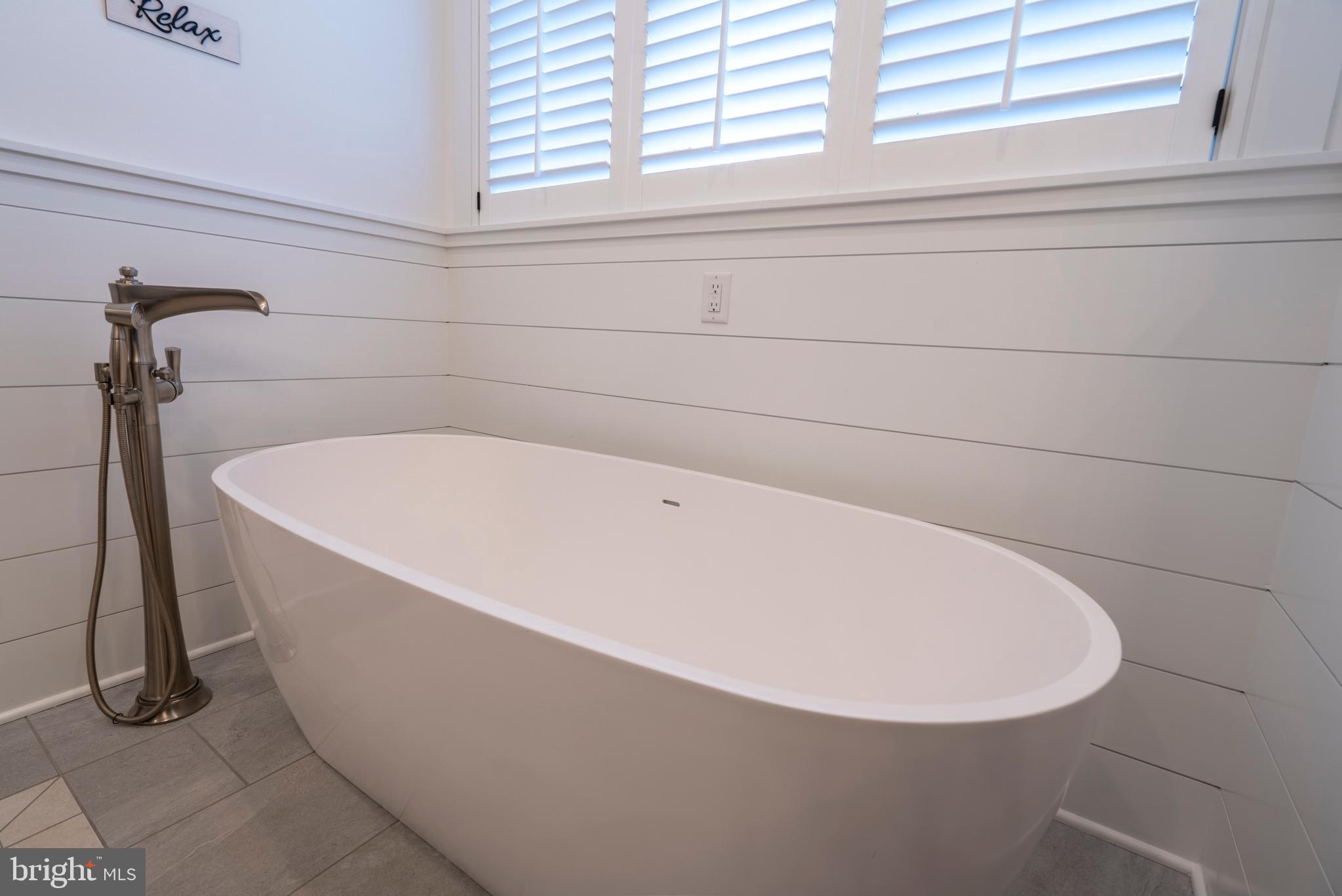 1161 Upper Stump Road Chalfont, PA 18914 - Photo 41 of 110 Soaking Tub