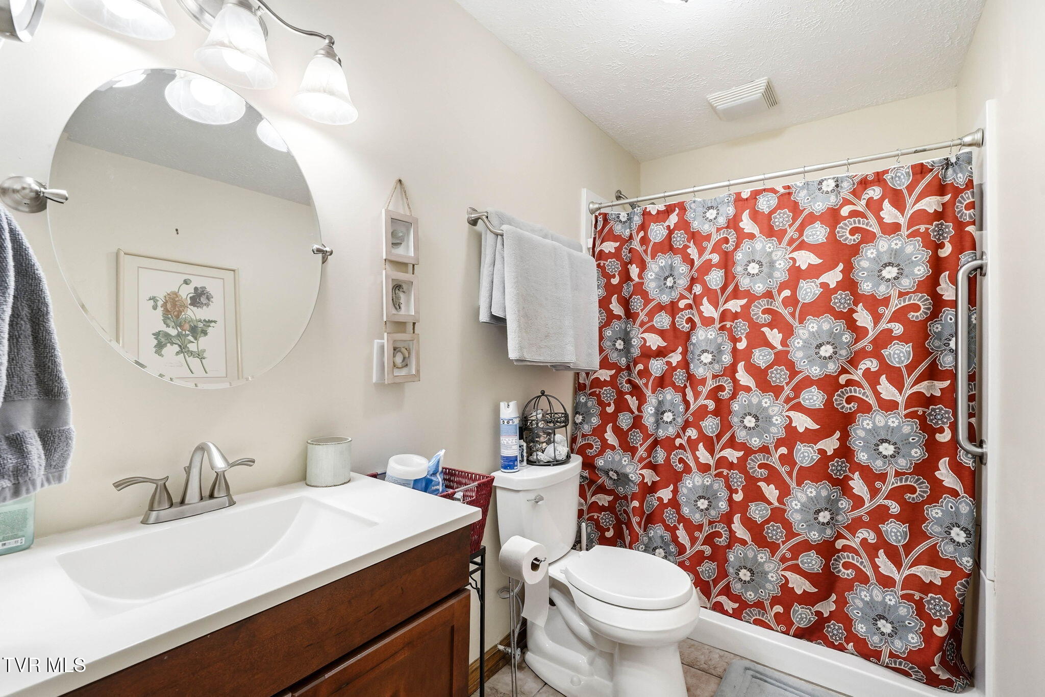 21055 Campground Road Bristol, VA 24202 - Photo 12 of 19 12-web-or-mls-21055 Campground Rd-14