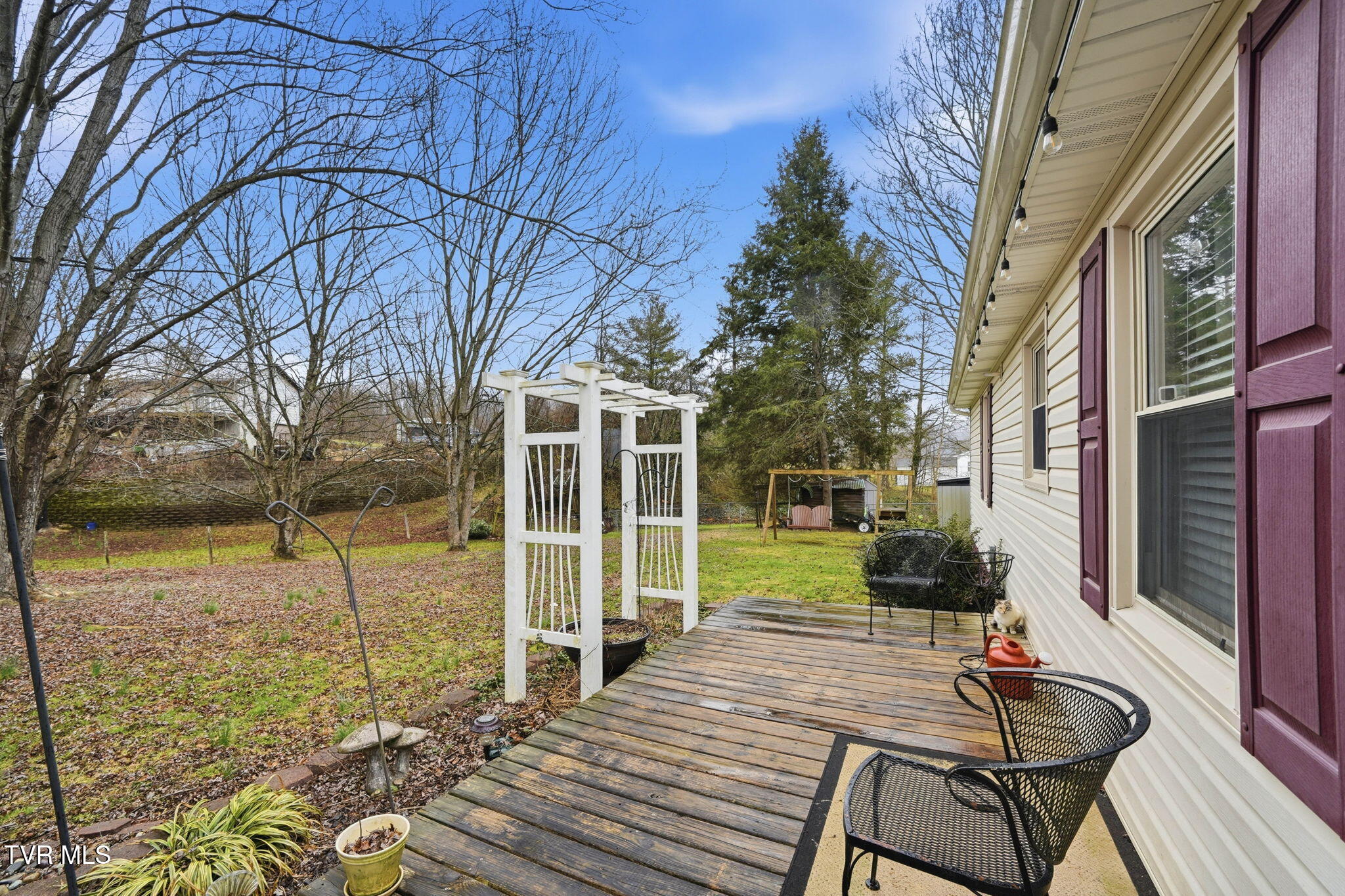 21055 Campground Road Bristol, VA 24202 - Photo 15 of 19 15-web-or-mls-21055 Campground Rd-15