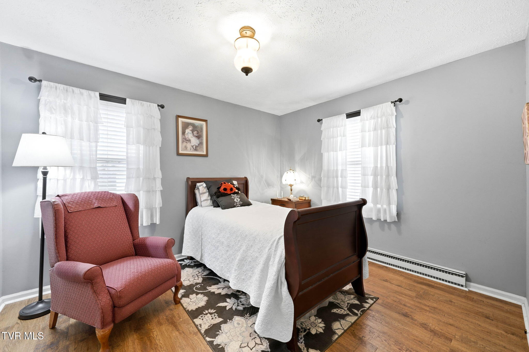 21055 Campground Road Bristol, VA 24202 - Photo 8 of 19 8-web-or-mls-21055 Campground Rd-10