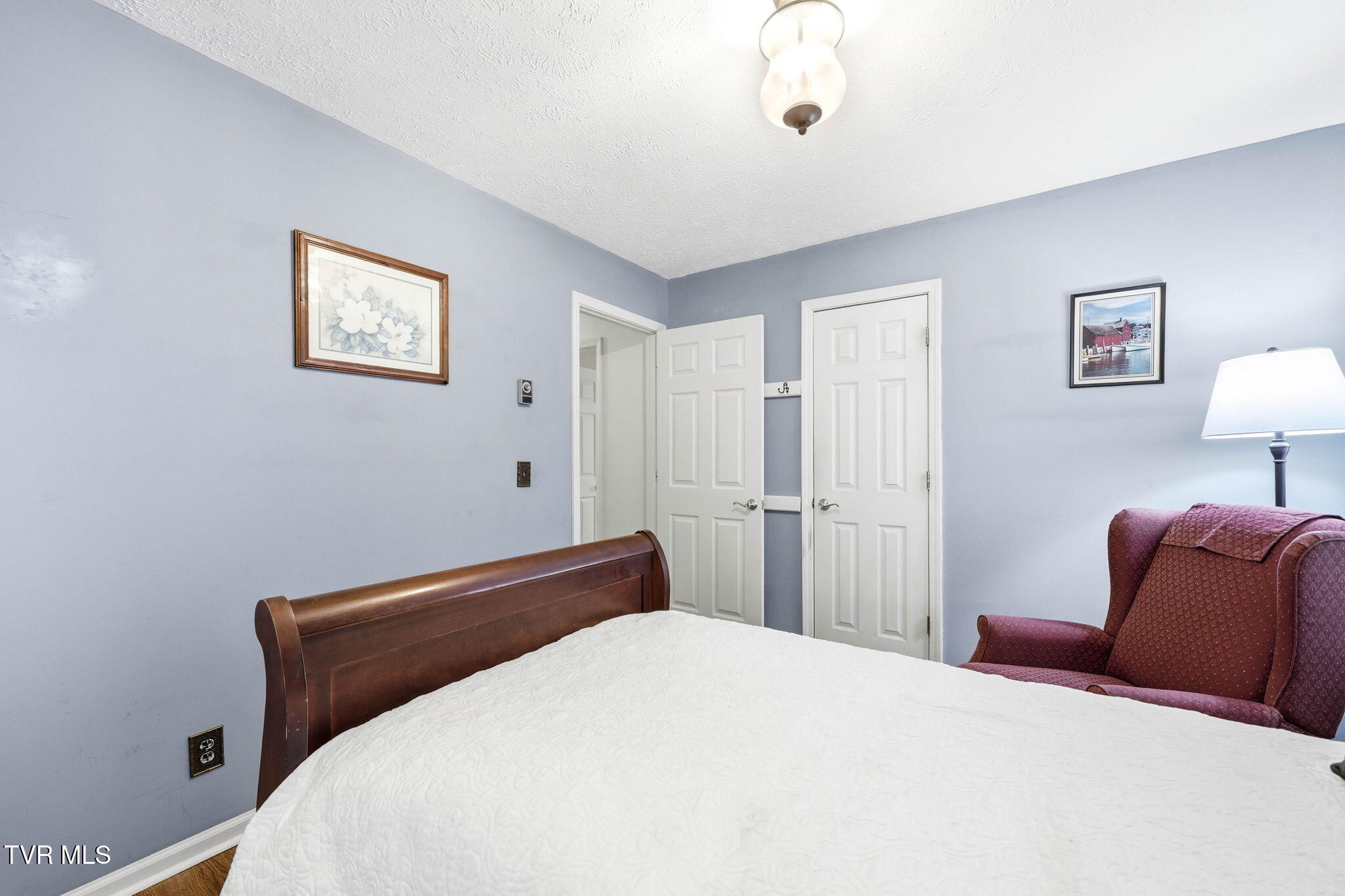 21055 Campground Road Bristol, VA 24202 - Photo 9 of 19 9-web-or-mls-21055 Campground Rd-11