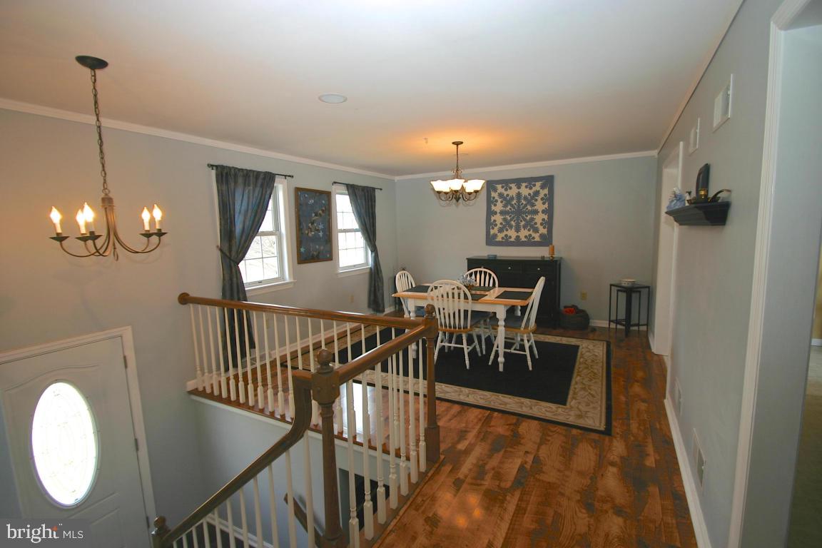 289 Rutts Road Elizabethtown, PA 17022 - Photo 3 of 24