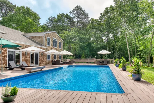 $60,000 | 15 Sandown Court, Wainscott, NY 11975