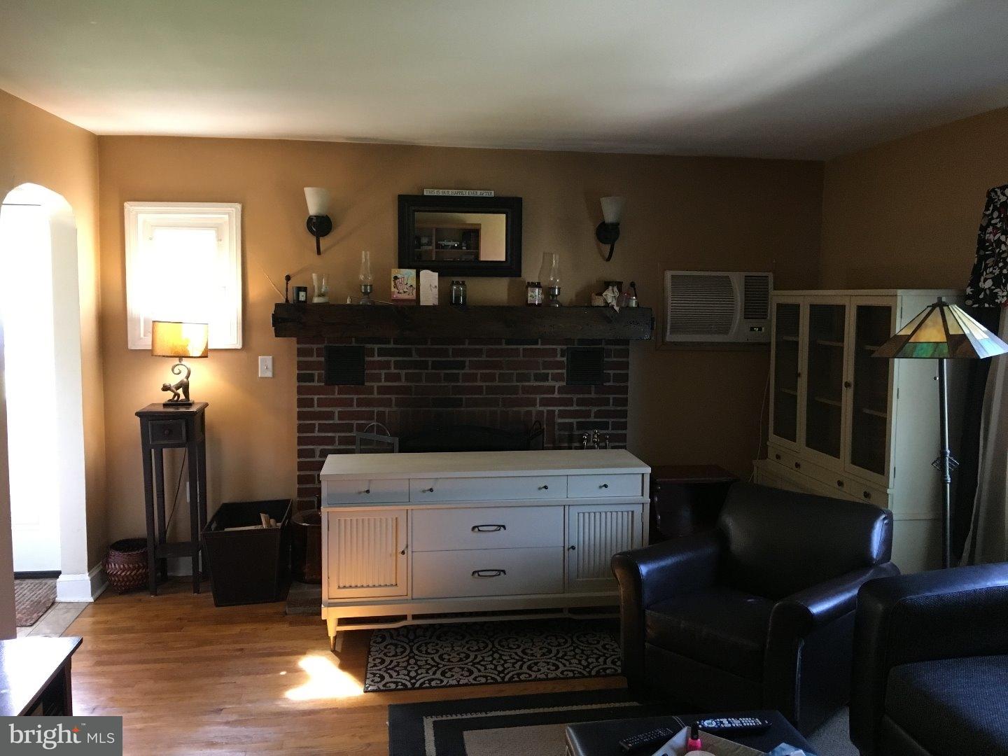 1506 Swamp Road Furlong, PA 18925 - Photo 10 of 25 Living Room