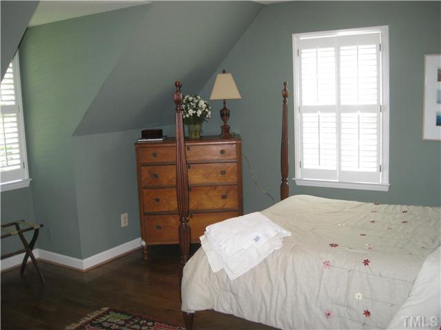 3701 Old Lassiter Mill Road Raleigh, NC 27609 - Photo 7 of 11