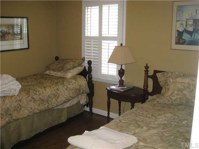 3701 Old Lassiter Mill Road Raleigh, NC 27609 - Photo 8 of 11
