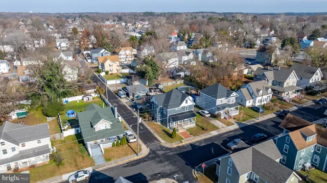 $350,000 | 301 East Chestnut Street, Delmar, MD 21875