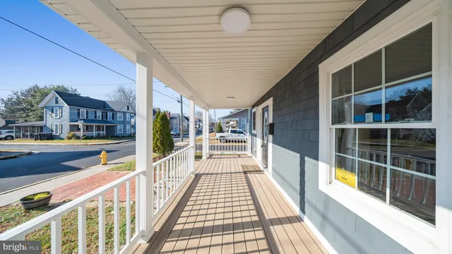 $350,000 | 301 East Chestnut Street, Delmar, MD 21875