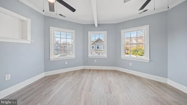 $350,000 | 301 East Chestnut Street, Delmar, MD 21875