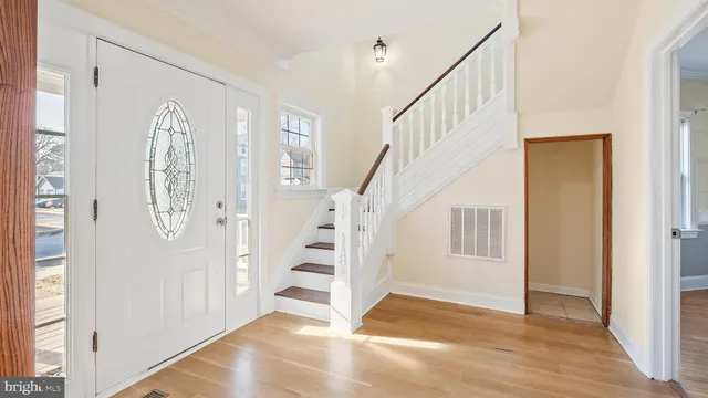 $350,000 | 301 East Chestnut Street, Delmar, MD 21875