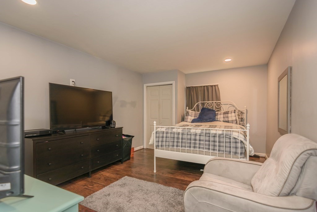41 Davis Road Methuen, MA 01844 - Photo 11 of 24 Gallery Image 11