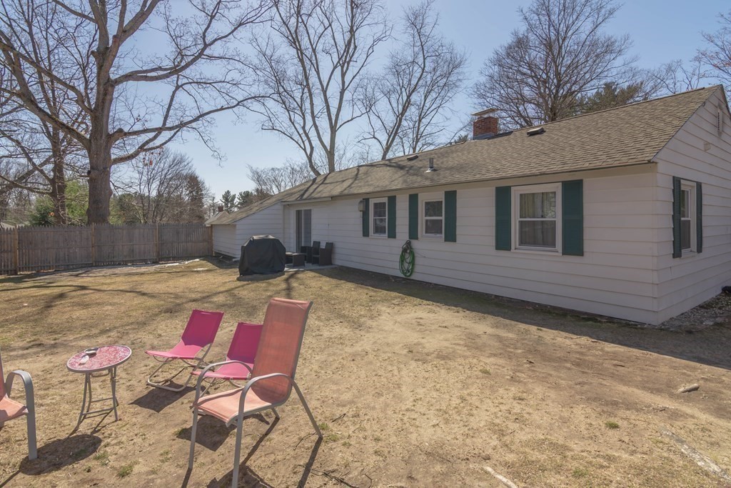 41 Davis Road Methuen, MA 01844 - Photo 22 of 24 Gallery Image 22