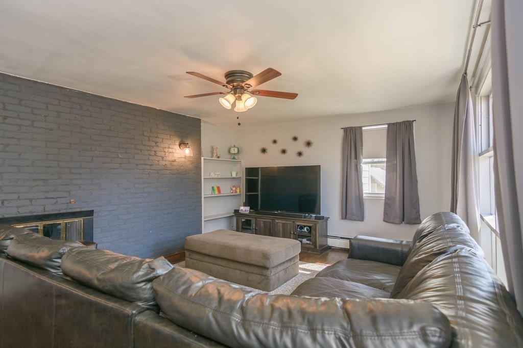 41 Davis Road Methuen, MA 01844 - Photo 6 of 24 Gallery Image 6