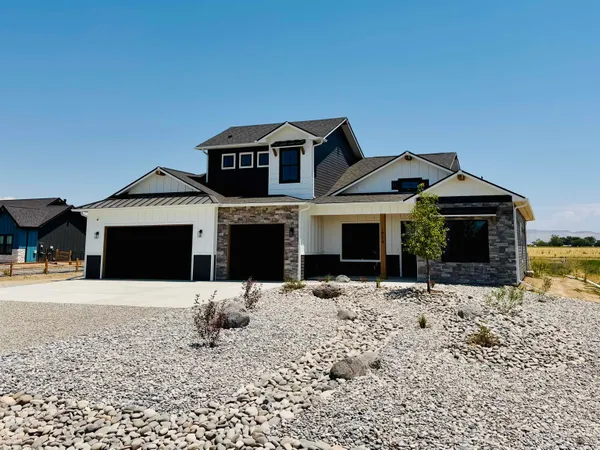 $899,000 | 1924 K Road, Fruita, CO 81521