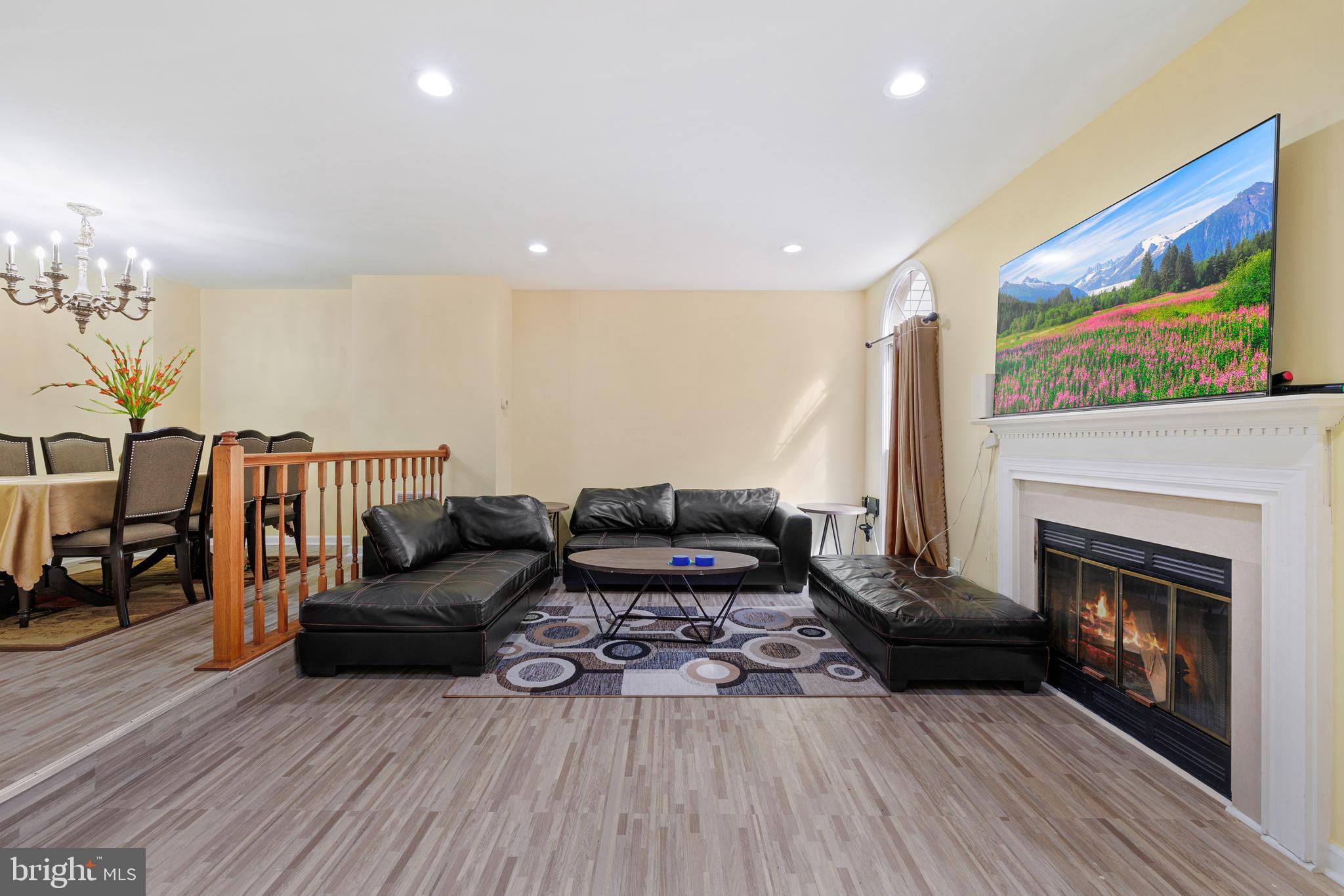 46899 Rabbitrun Terrace Sterling, VA 20164 - Photo 14 of 31 Gallery Image 14