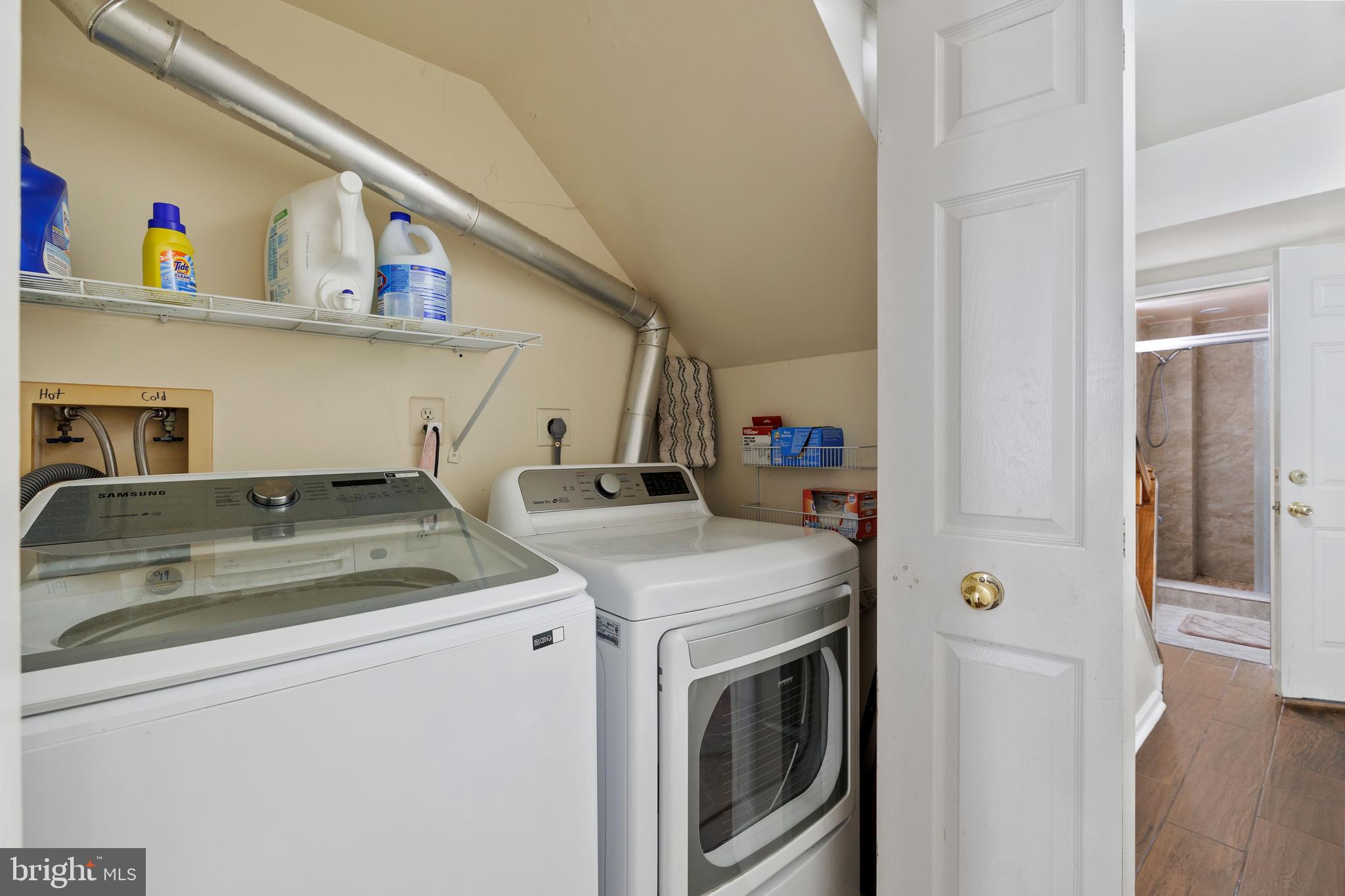 46899 Rabbitrun Terrace Sterling, VA 20164 - Photo 26 of 31 Gallery Image 26